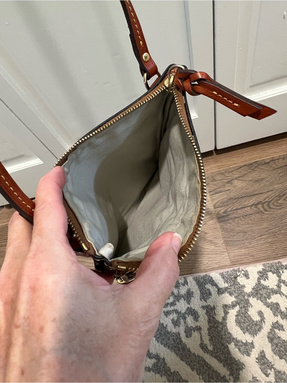 Dooney & Bourke Black Crossbody with Gold UCF Logo Pattern - Picture 4 of 10